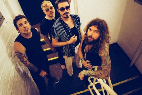 Rival Sons promo photo