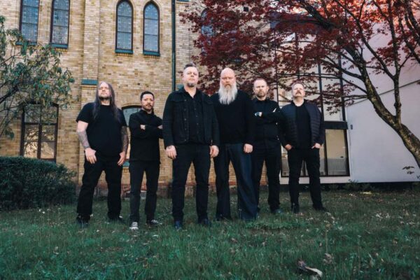 New promo photo for the prog metal band Green Carnation 2026