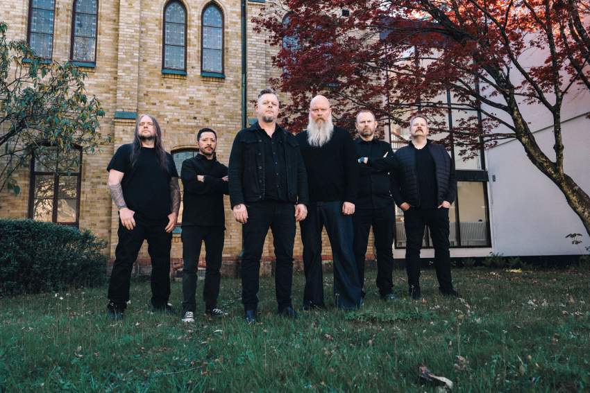 New promo photo for the prog metal band Green Carnation 2026