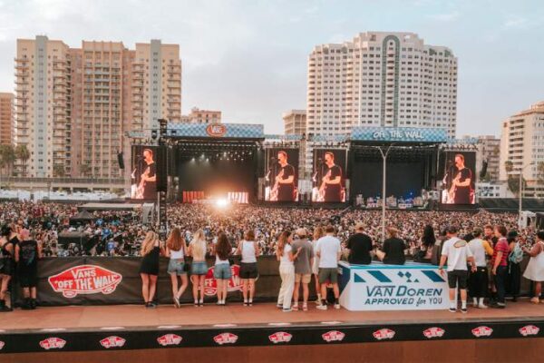 Vans Warped tour 2026 promo photo