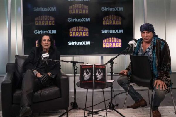 Alice Cooper announces new show on SiriusXM