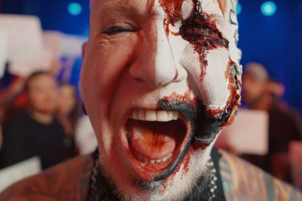 Chad Gray covers Christina Aguilera's "Beautiful"