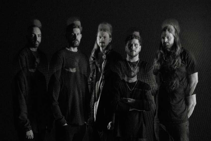 Currents promo photo 2026